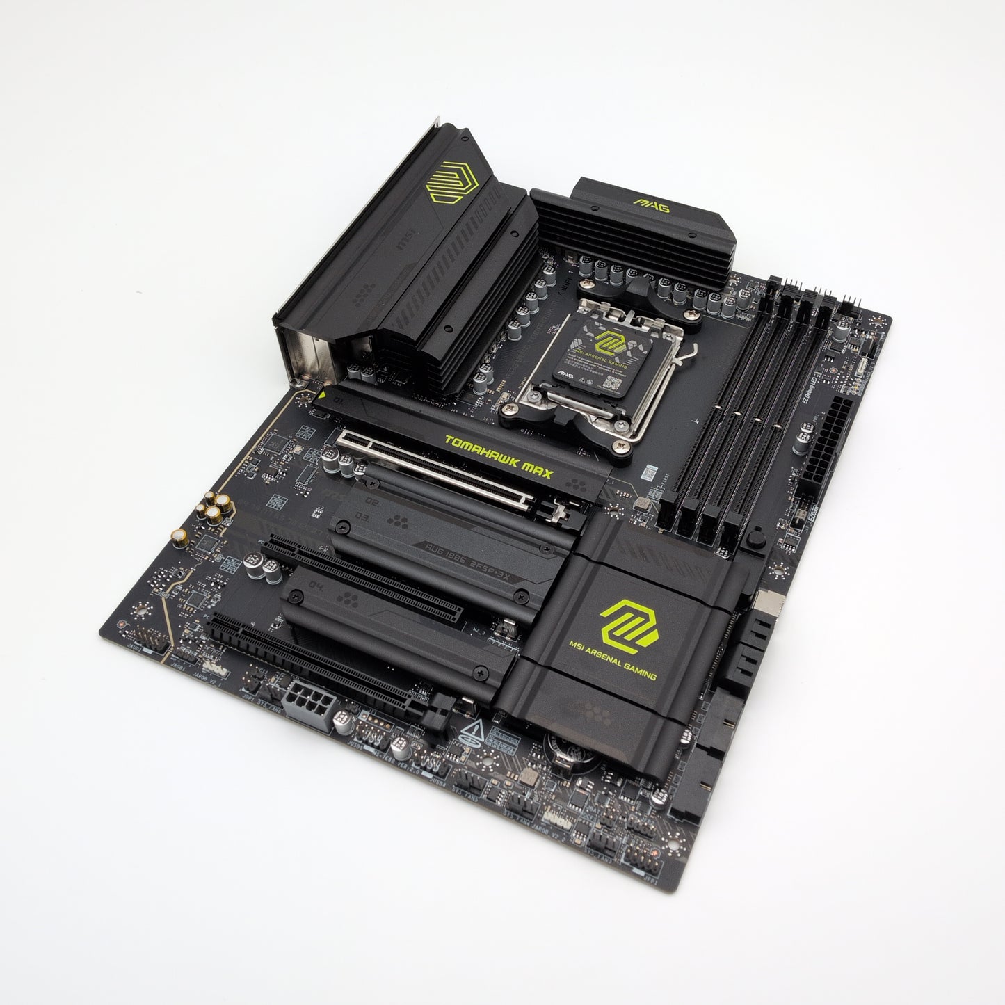 MSI MAG B850 Tomahawk Max WiFi, AMD Socket AM5 Gaming Motherboard DDR5