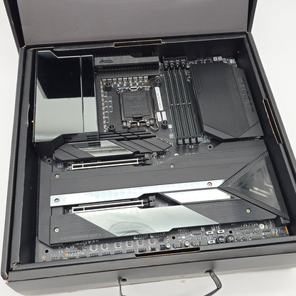 MSI MEG Z790 Godlike, Intel Socket LGA1700, ATX Desktop Gaming Motherboard