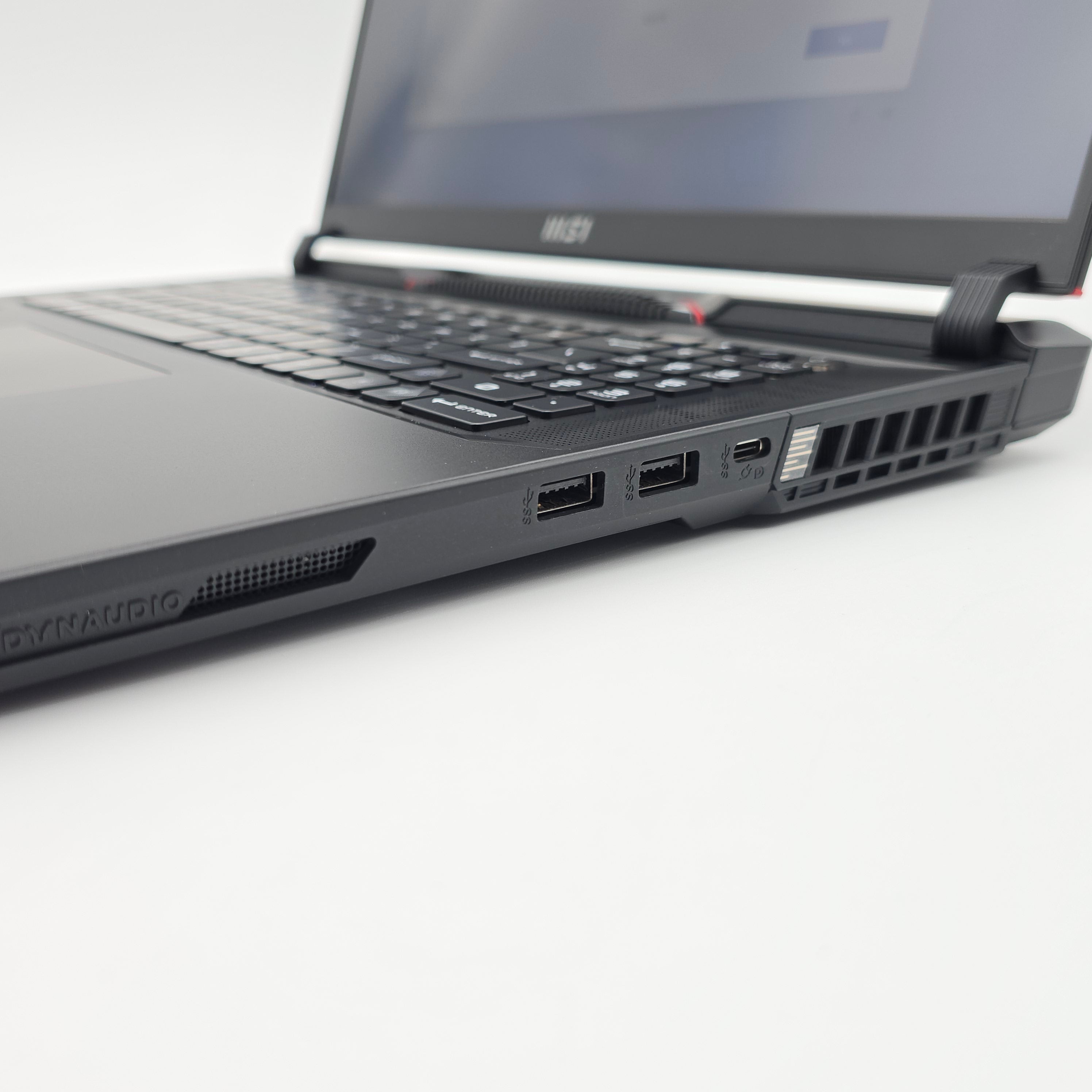 MSI Raider 17