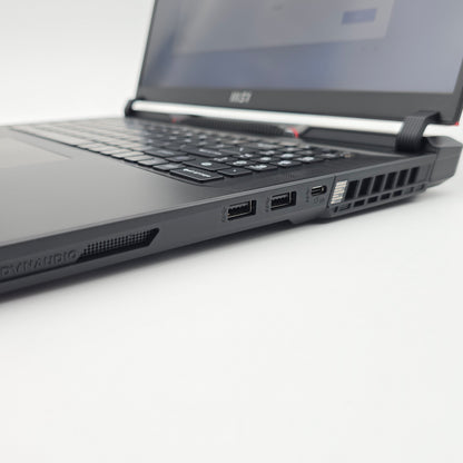 MSI Raider 17", RTX 4090, Intel i9-13950HX, 64GB DDR5, 2TB NVMe SSD, 17" QHD+ 240Hz, Windows Gaming Laptop