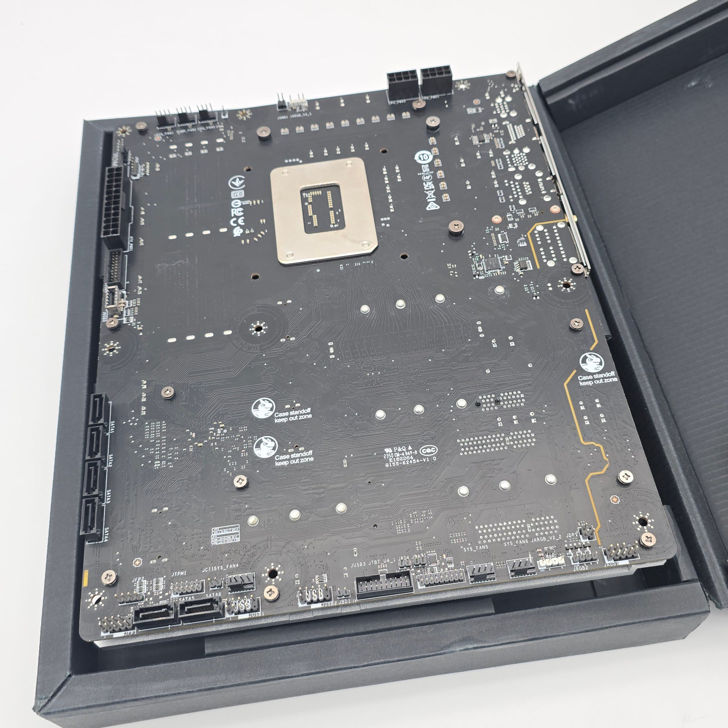 MSI Z790 Project Zero, Intel Socket LGA 1700, ATX Desktop Gaming Motherboard