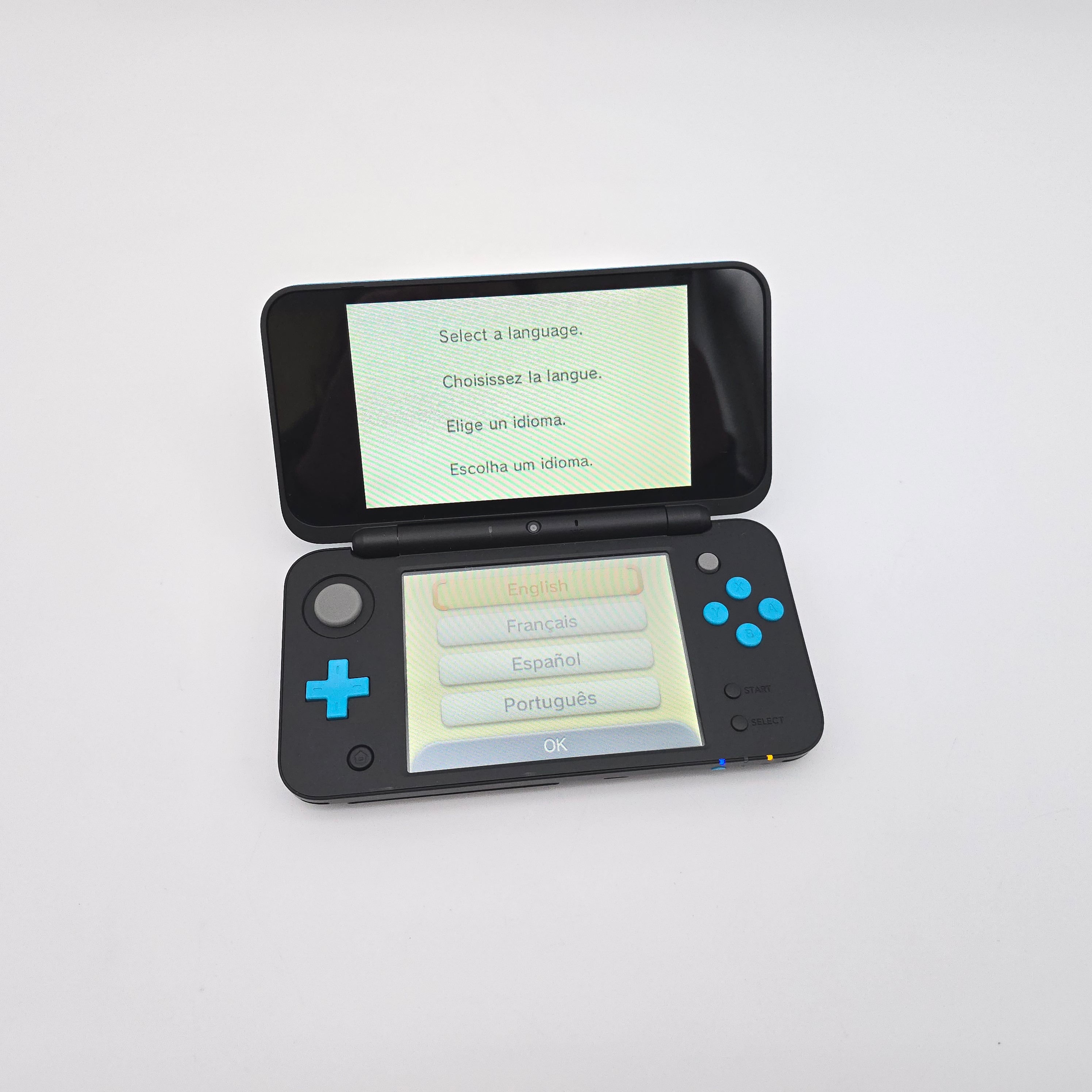New Nintendo 2DS XL Black/Blue, Handheld Gaming Console – MBPC