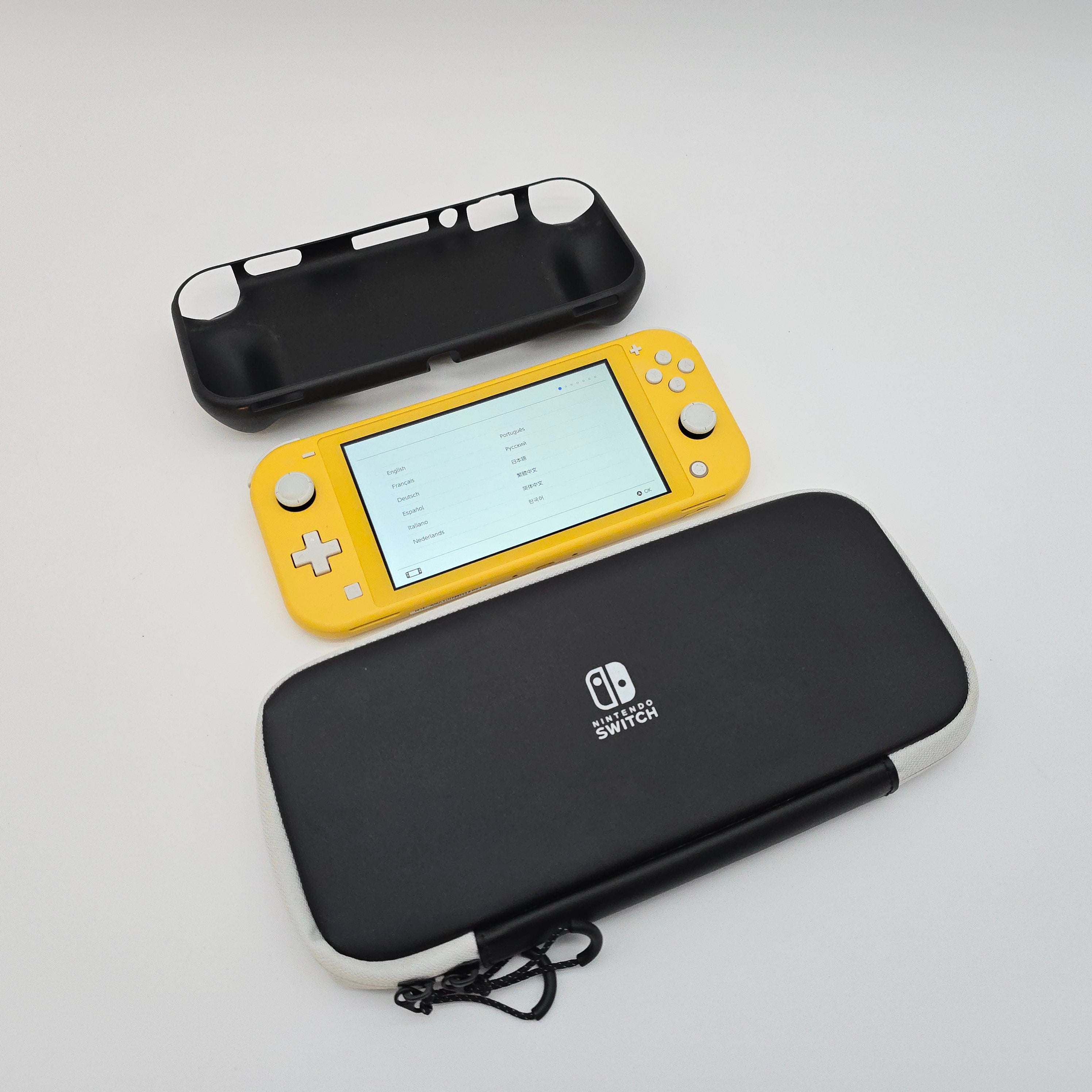 Nintendo Switch Lite w/ Case, Yellow – MBPC