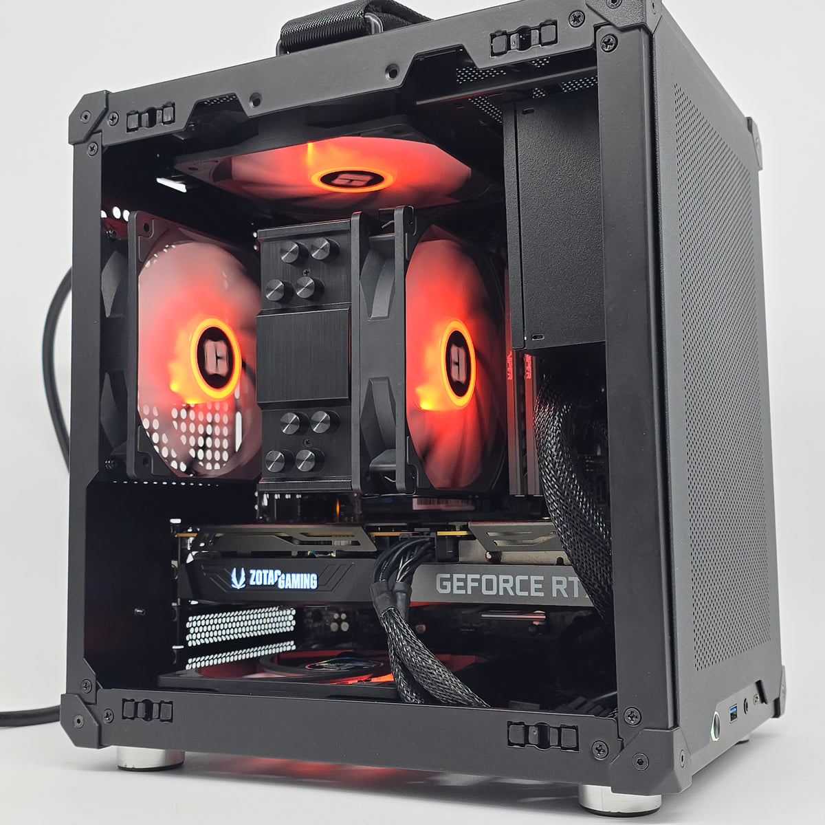 NVIDIA RTX 3060 Ti, Intel Core i7-9700F, 32GB DDR4, Mini-ITX 