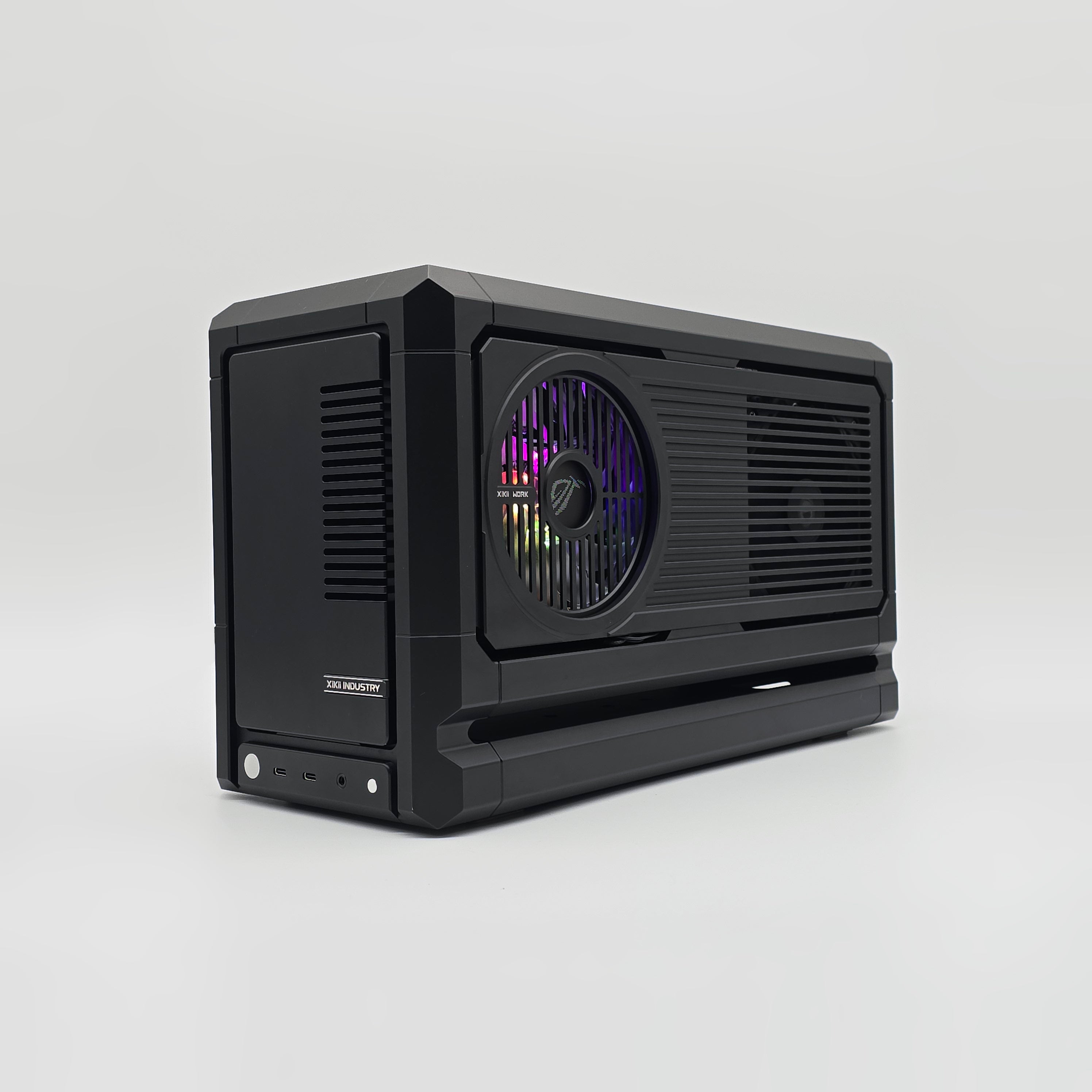 PC本体 NVIDIA RTX 5090 ASTRAL, Ryzen 9 9950X3D, 64GB DDR5, 4TB Gen 5 NVMe