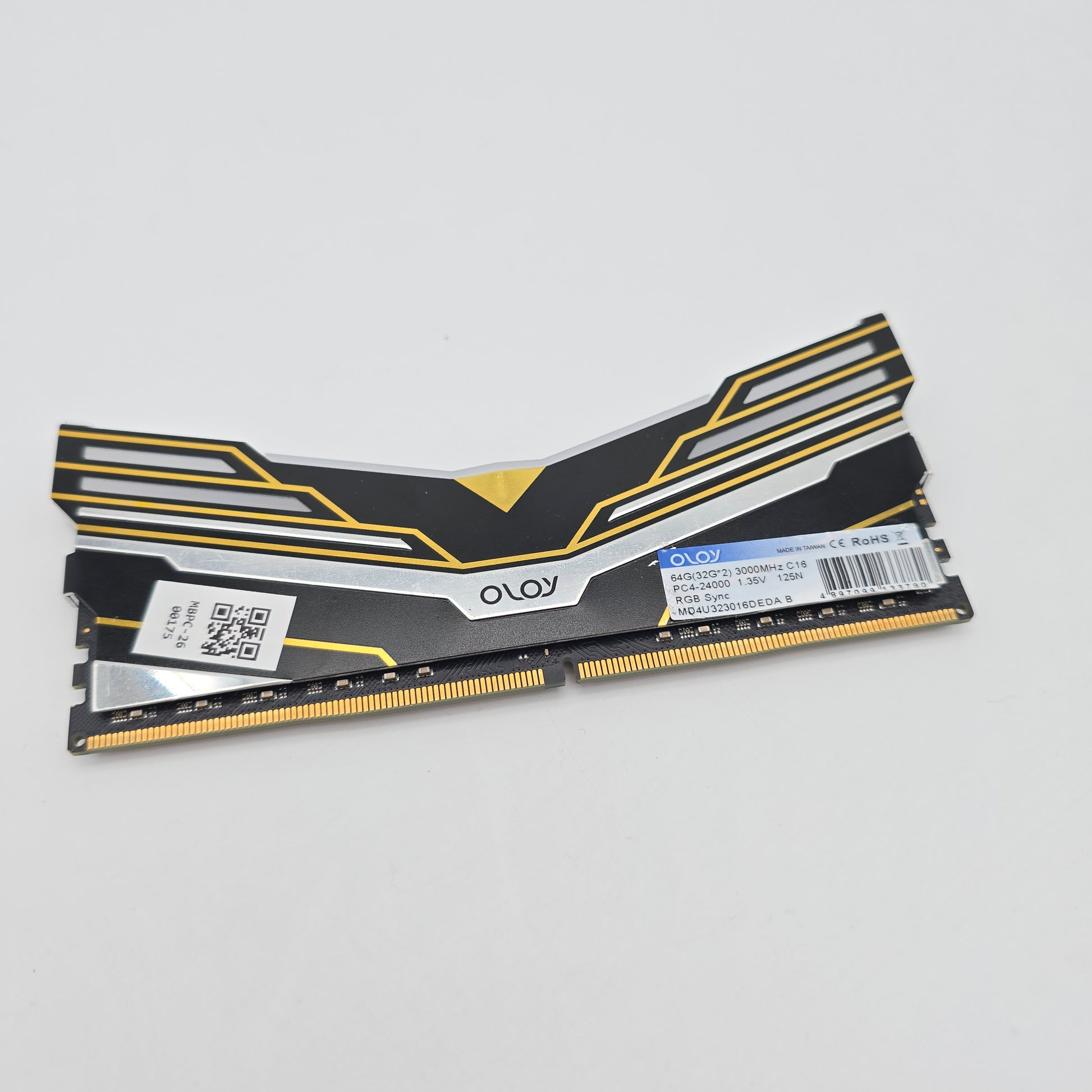 Oloy RGB 32GB DDR4, 3000MHz, Cl16, Desktop Memory RAM (1x32GB)