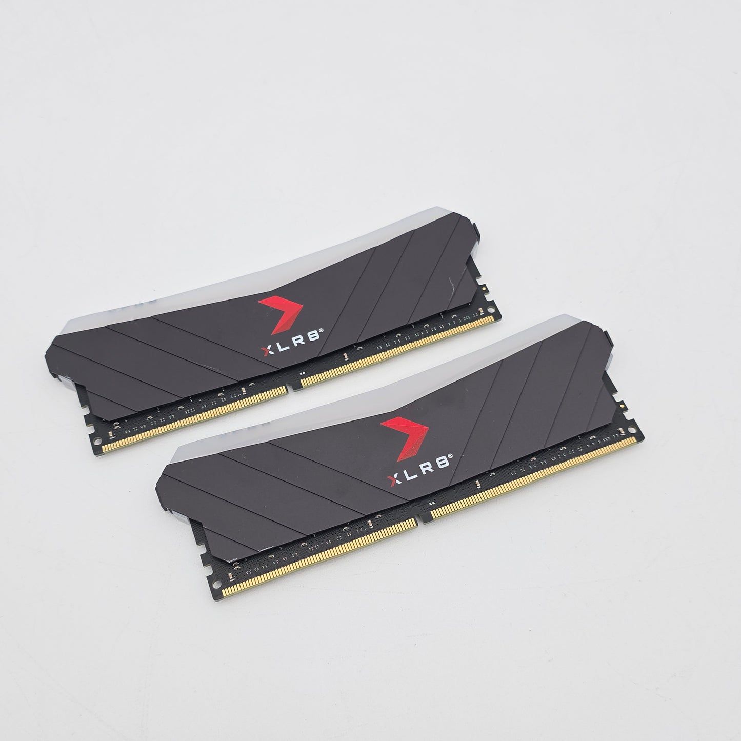 32GB PNY XLR8 RGB DDR4 RAM, 3200MHz, CL16-18-18-36, 2x16GB Sticks