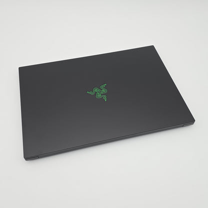Razer Blade 16 OLED, NVIDIA RTX 5060, AMD Ryzen AI 9 365, 16GB DDR5, 3TB NVME, QHD+ 240Hz, Gaming Laptop
