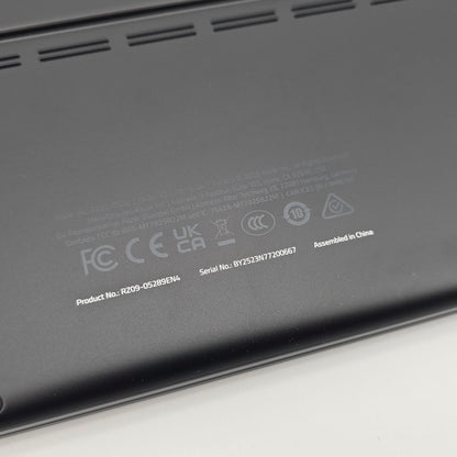 Razer Blade 16 OLED, NVIDIA RTX 5090, AMD Ryzen AI 9 HX370, 32GB RAM, QHD+ 240Hz, Gaming Laptop