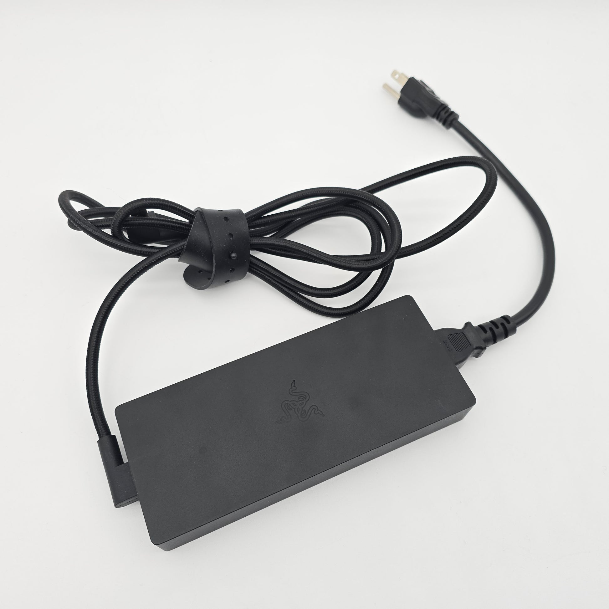 230 W para el cable de alimentación Razer portátil DC hembra a 230 W para el cable de alimentación Razer portátil DC hembra a