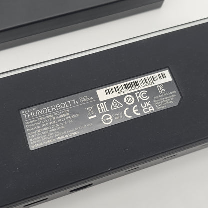 Razer Thunderbolt 4 Dock Chroma, RGB 10-Port 4K Gaming Dock, Black