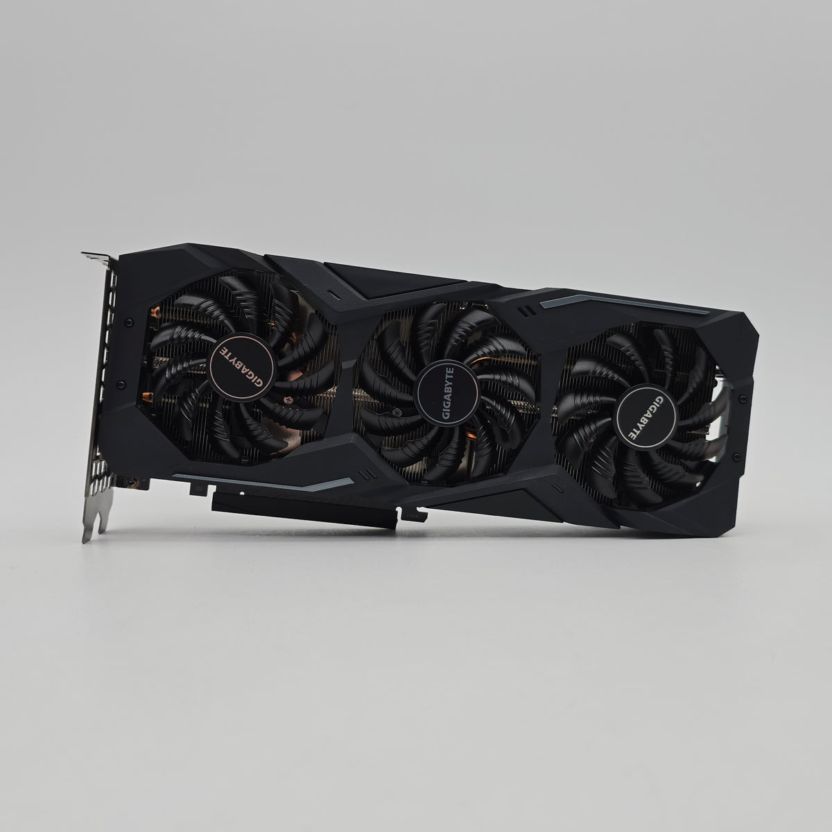 RTX 2070 Gigabyte WINDFORCE 8GB, NVIDIA Gaming Graphics Card GPU