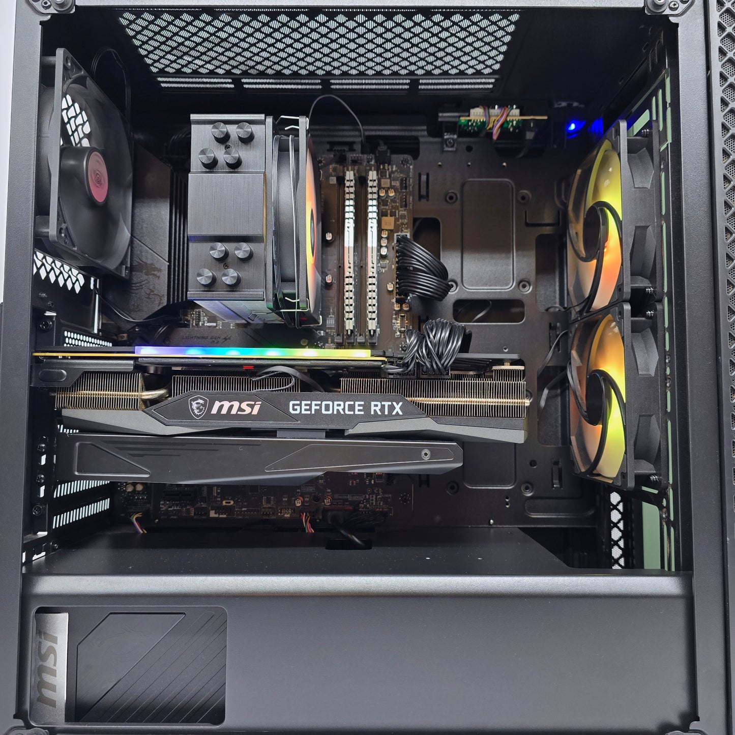 NVIDIA RTX 3070, Ryzen 7 5800X, 16GB RAM, Custom Gaming PC