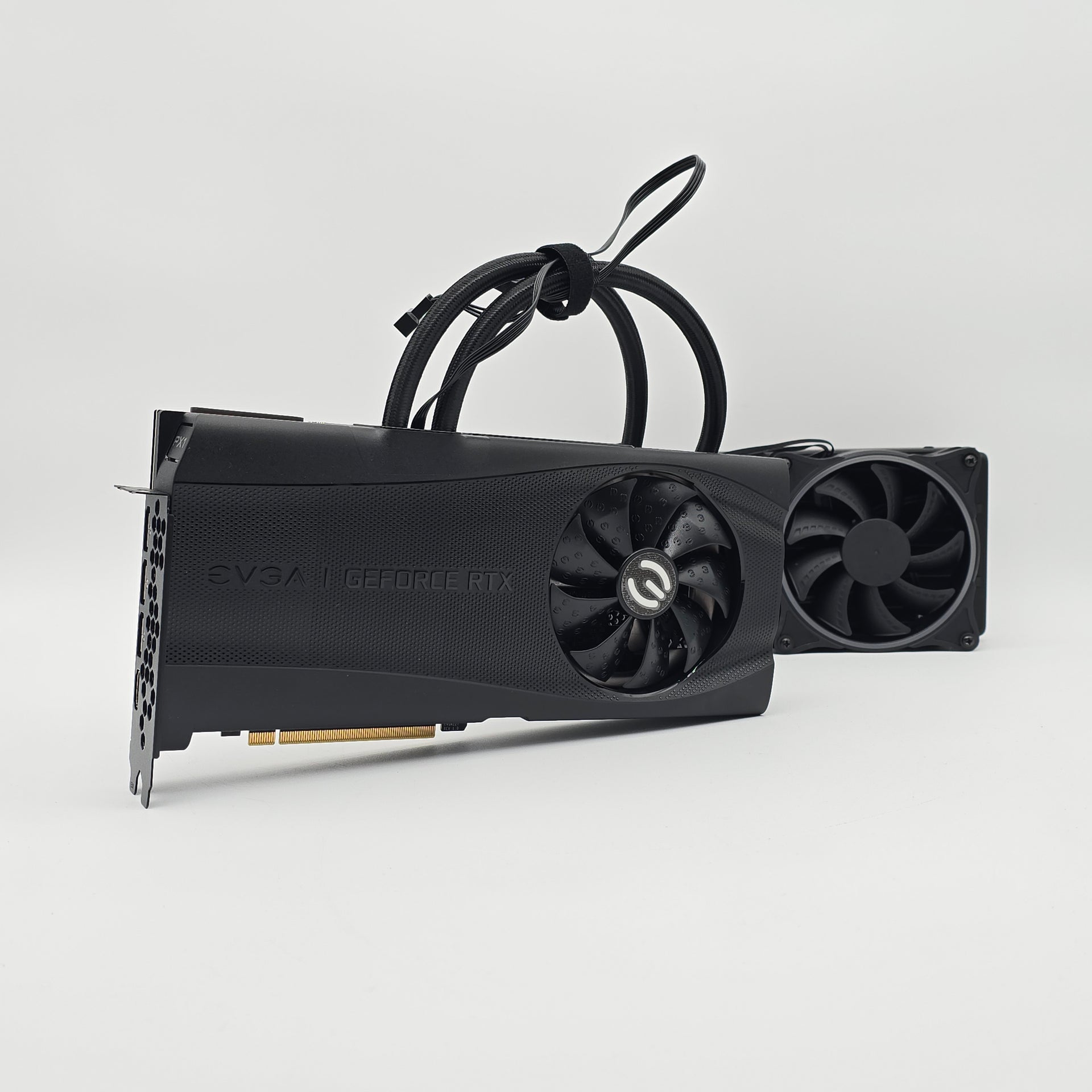 RTX 3090 EVGA FTW3 Hybrid Liquid Cooled 24GB, NVIDIA Gaming - Main Image