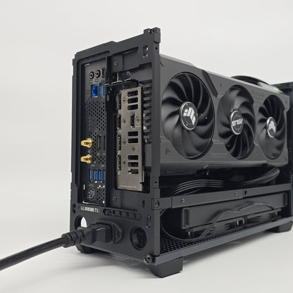 RTX 4070 Ti Super, Intel i5-13600K, 32GB DDR5, Mini-ITX Custom Liquid Cooled Gaming PC