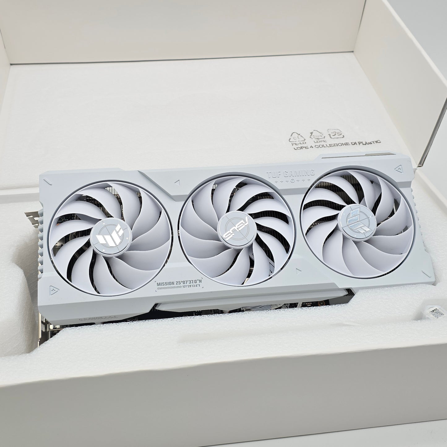 RTX 4070 Ti Super ASUS TUF Gaming BTF Edition OC 16GB, NVIDIA Gaming Graphics Card GPU