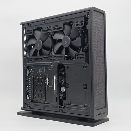 RTX 4080 Super, Ryzen 7 9700X, 32GB DDR5, Fractal Design Ridge Custom Mini-ITX Gaming PC