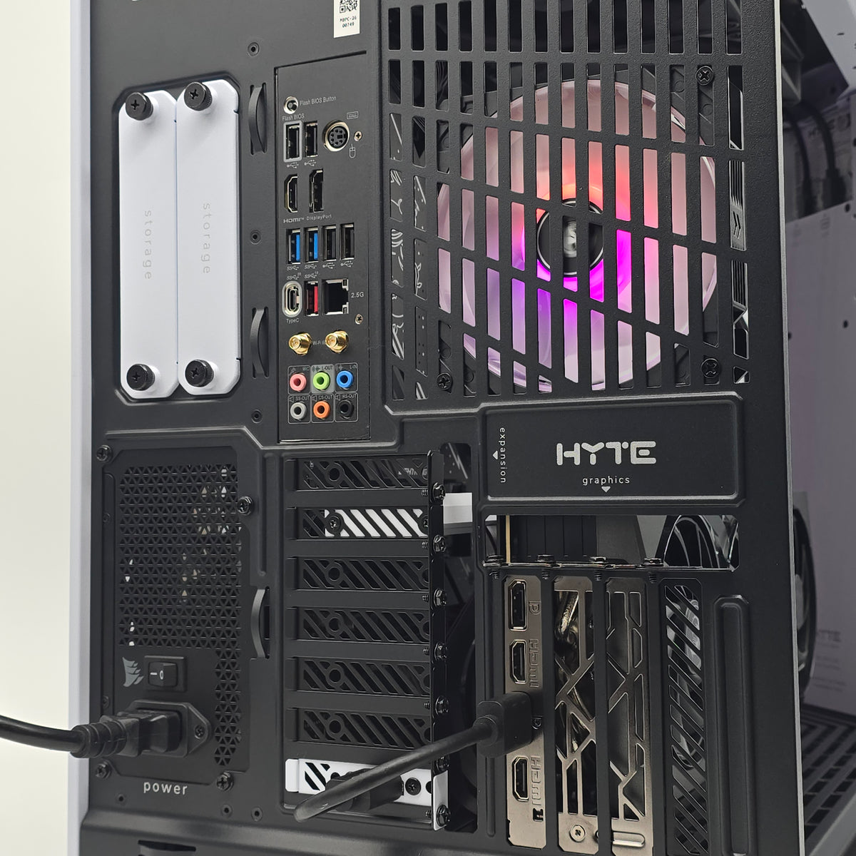 RTX 4090 24GB, Intel i9-14900K, 2TB NVMe SSD, 32GB RAM, Custom White Hyte Y70 Touch Liquid Cooled Gaming PC