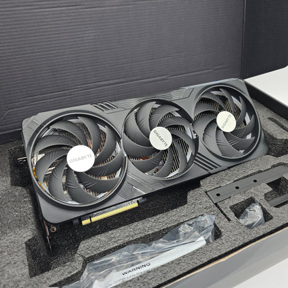 RTX 4090 Gigabyte Gaming OC 24GB, NVIDIA Gaming Graphics Card GPU
