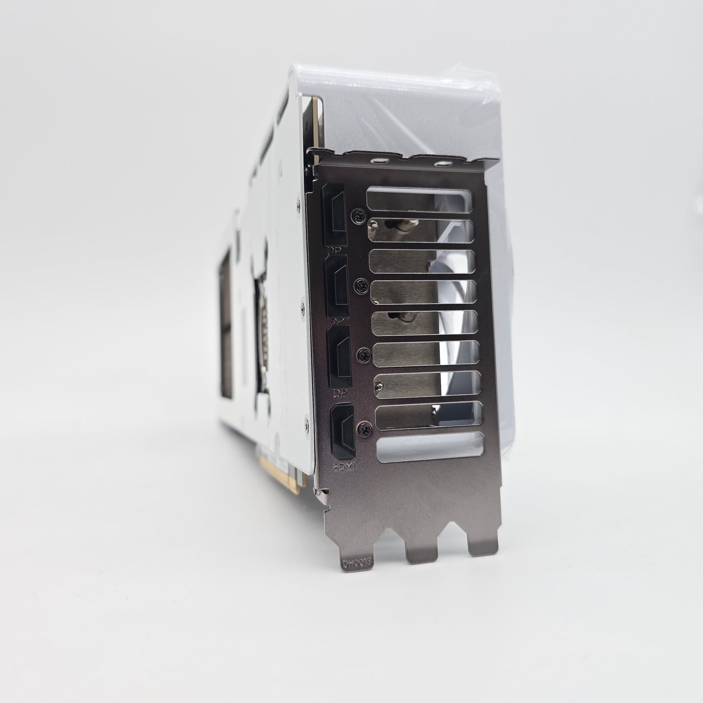 RTX 5070 Ti Gigabyte Aero OC 16GB, NVIDIA Gaming Graphics Card GPU