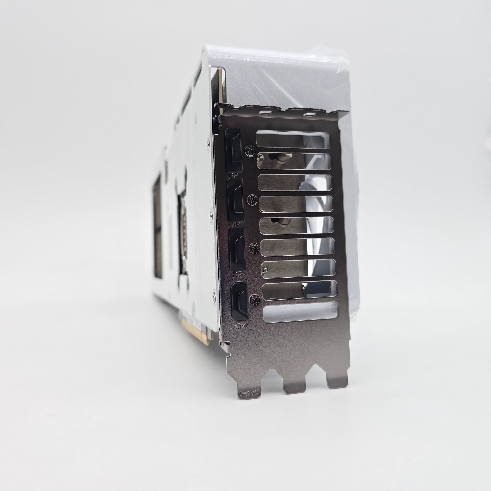 RTX 5070 Ti Gigabyte Aero OC 16GB, NVIDIA Gaming Graphics Card GPU