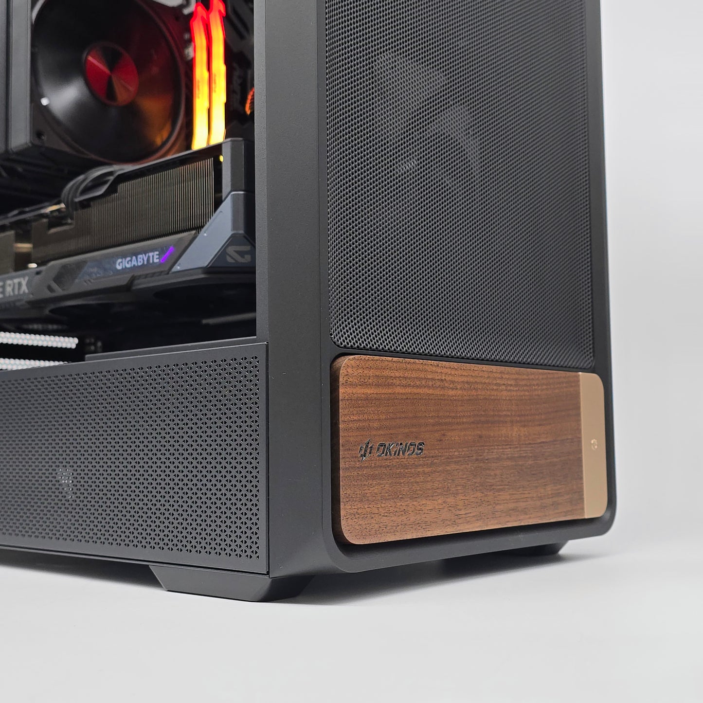 RTX 5070 Ti, Ryzen 7800X3D, 32GB DDR5 RAM, 1TB NVMe SSD, Custom Black Walnut Gaming PC