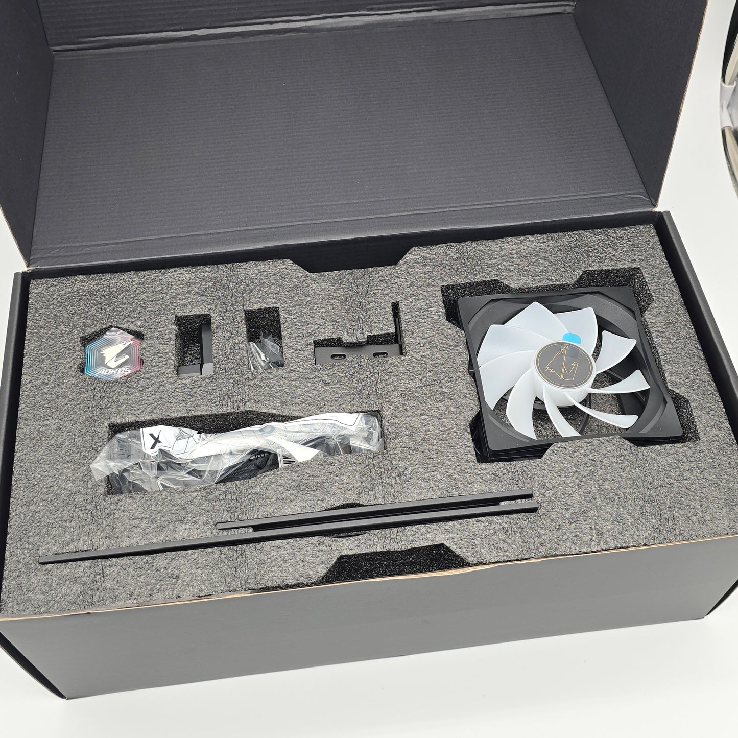 RTX 5080 Gigabyte Aorus Master OC 16GB, NVIDIA Gaming Graphics Card GPU