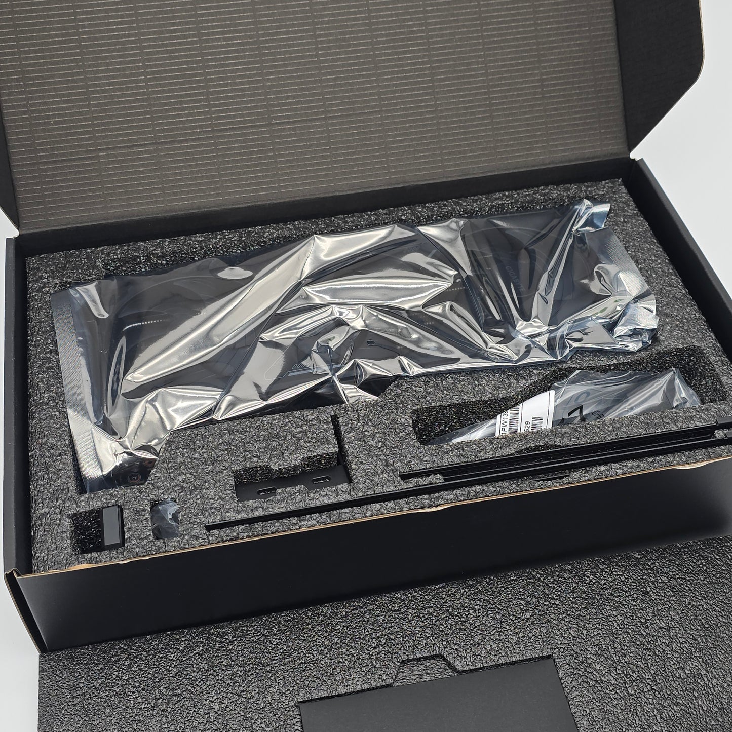 RTX 5080 Gigabyte Windforce OC 16GB, NVIDIA Gaming Graphics Card GPU