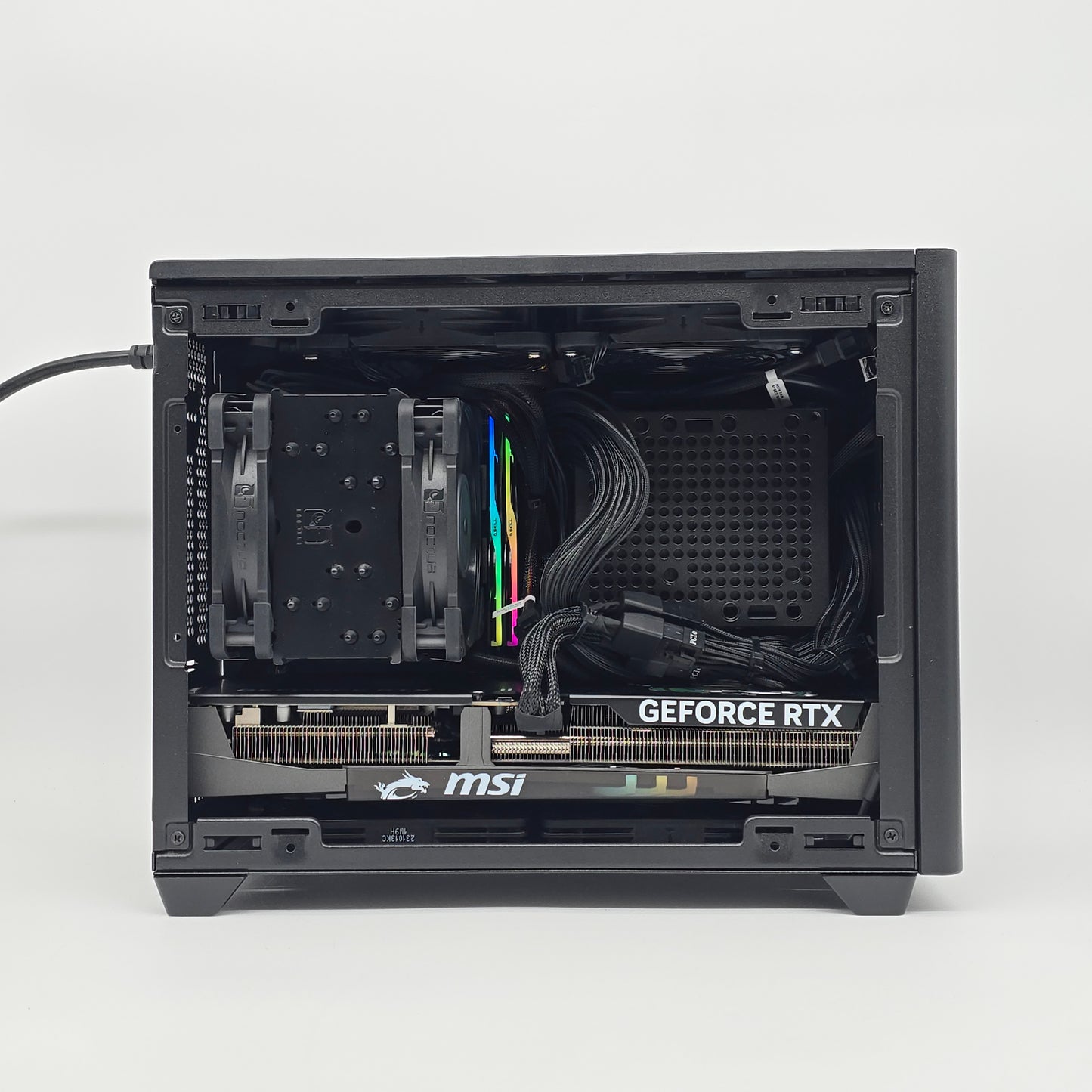 RTX 5080, Ryzen 9 7950X3D, 96GB DDR5, 2TB NVMe, Custom Mini-ITX Gaming PC