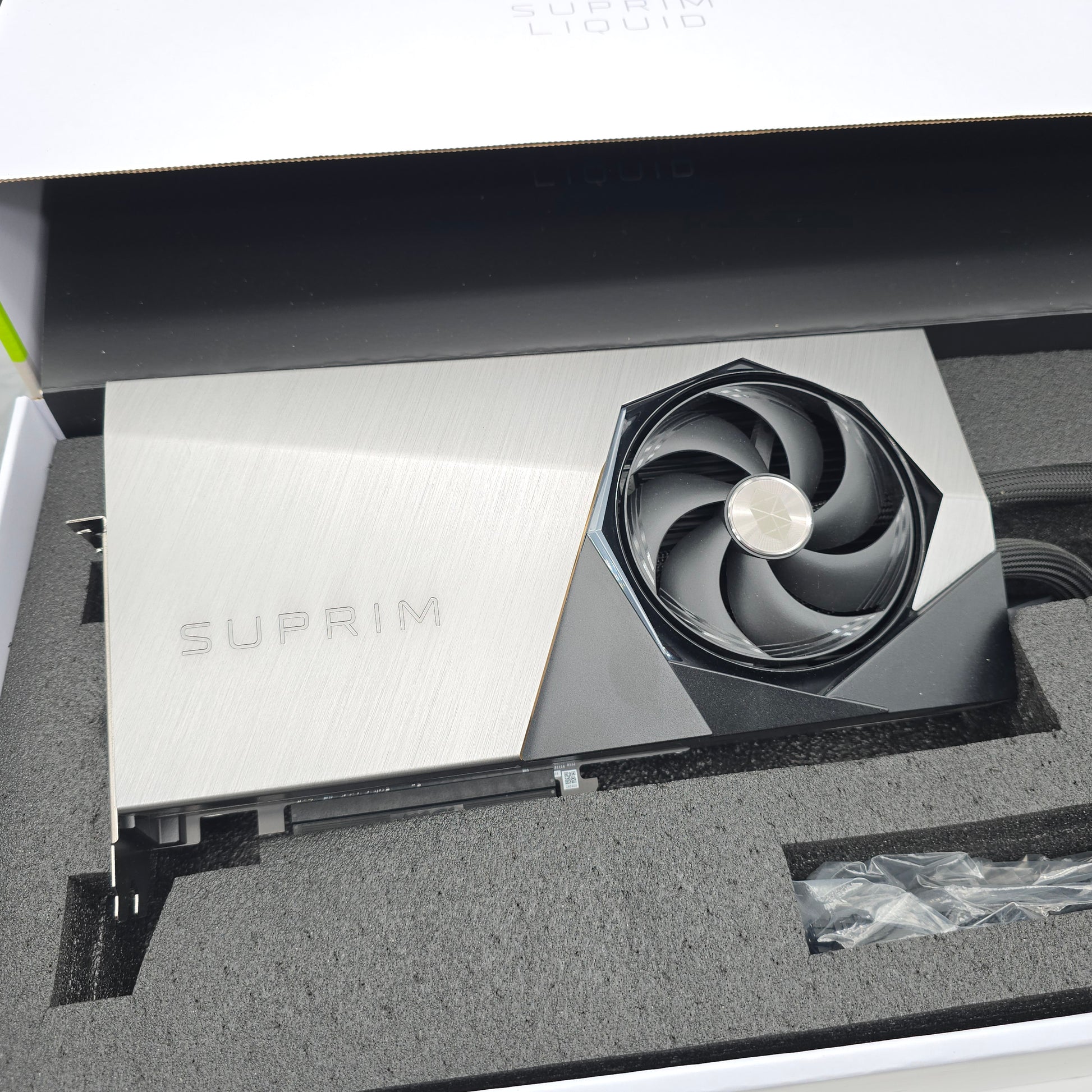 RTX 5080 MSI SUPRIM Liquid SOC Edition 16GB, NVIDIA Gaming Graphics Card GPU