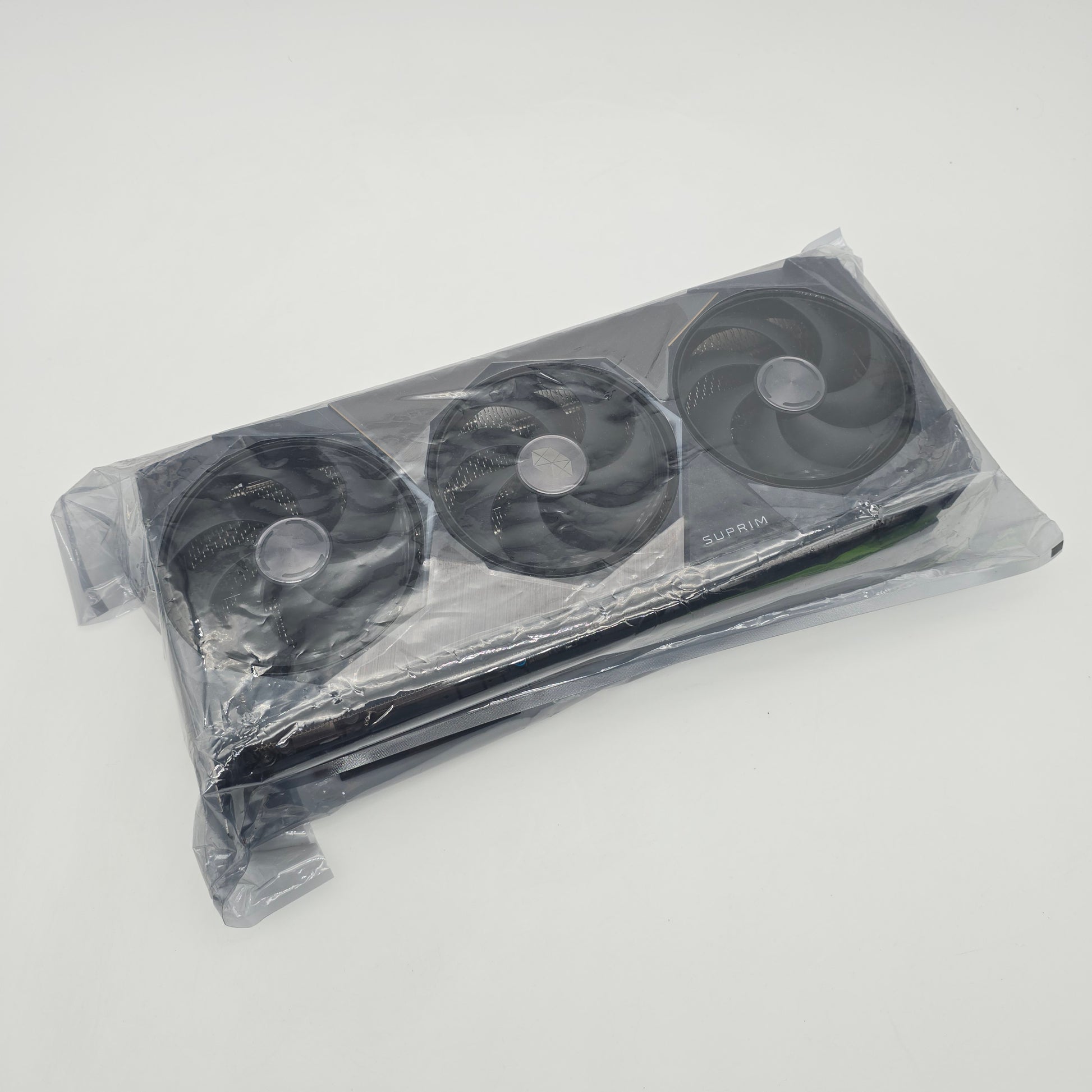 RTX 5080 MSI SUPRIM SOC 16GB, NVIDIA Gaming Graphics Card GPU