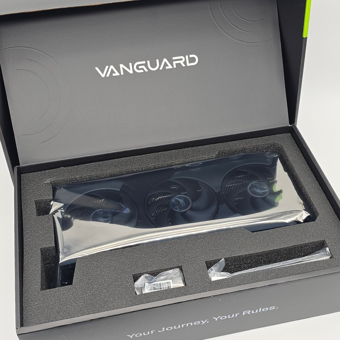 RTX 5080 MSI Vanguard SOC 16GB, NVIDIA Gaming Graphics Card GPU