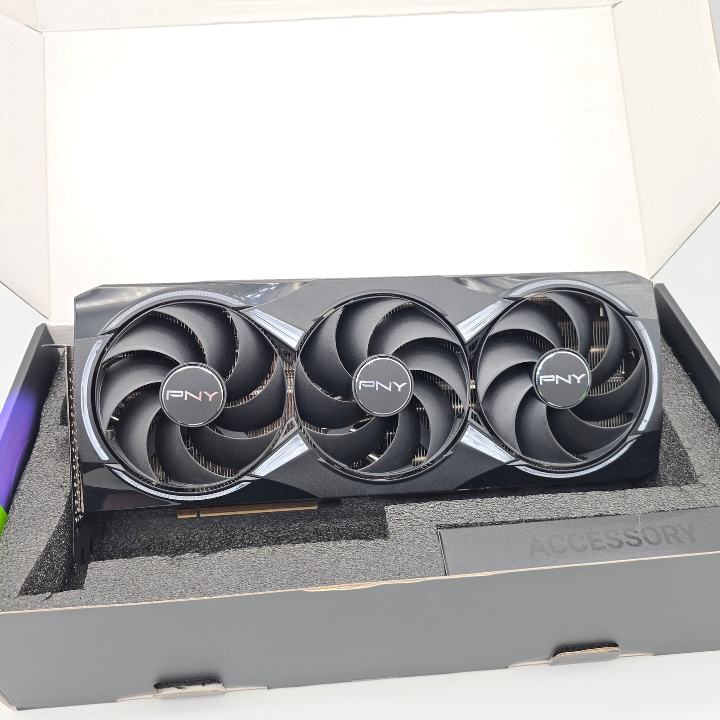 RTX 5080 PNY Epic-X RGB OC 16GB, NVIDIA Gaming Graphics Card GPU