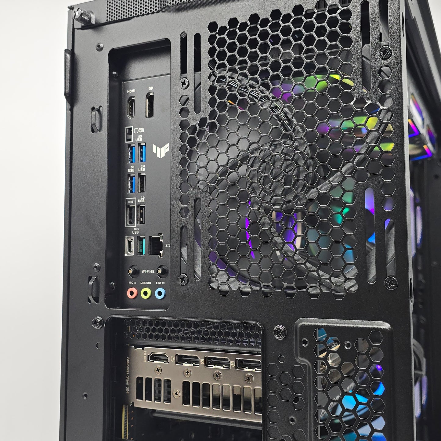 RTX 5080, Ryzen 7 7800X3D, 32GB DDR5, 8TB NVMe, Custom Liquid Cooled Gaming PC