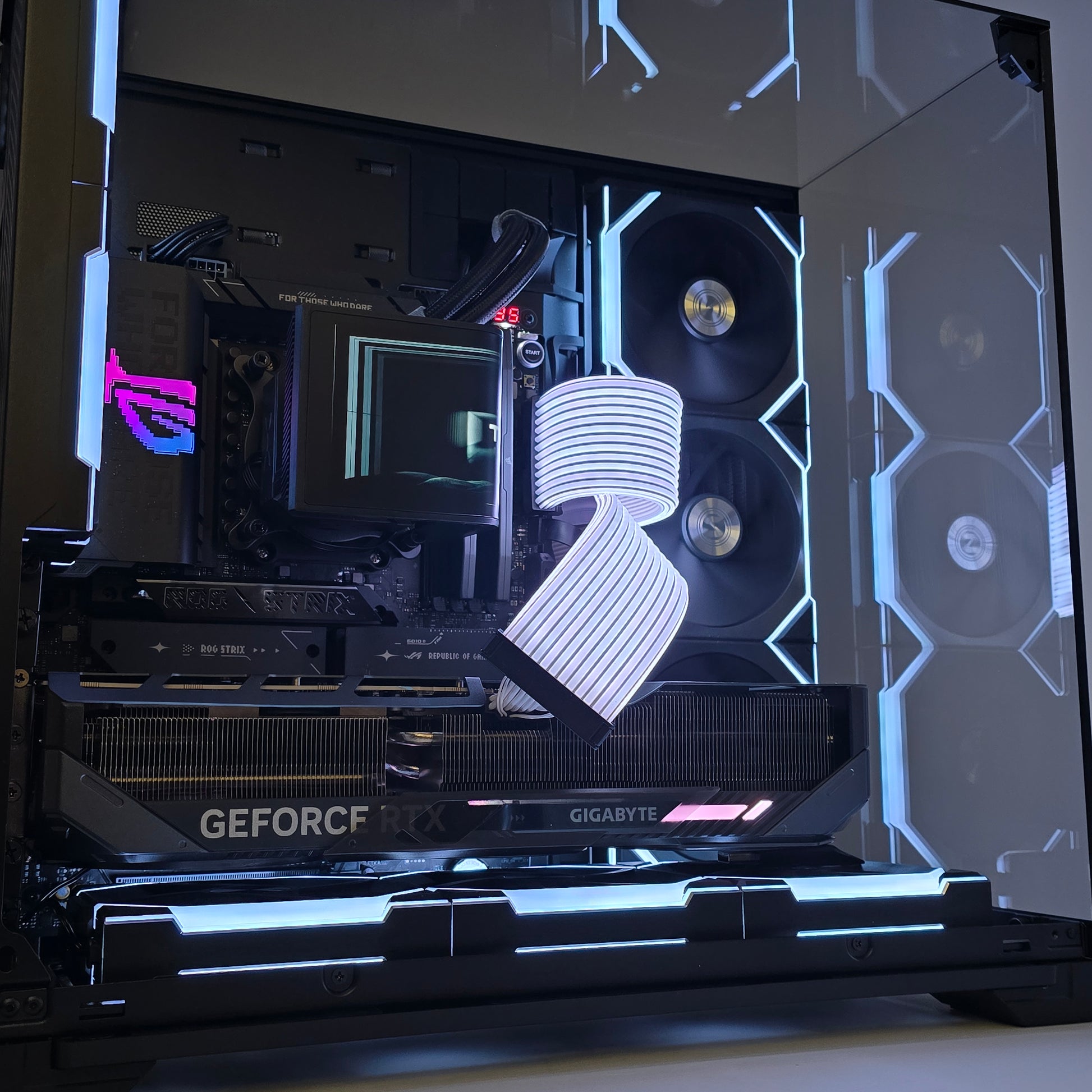 RTX 5080, Ryzen 9800X3D, 4TB NVMe SSD, 64GB RAM, Custom Black Liquid Cooled Gaming PC
