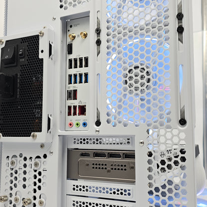 RTX 5080, Ryzen 9800X3D, 64GB DDR5, 4TB NVMe, Custom White Liquid Cooled Gaming PC