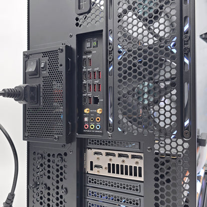 RTX 5090 ASTRAL, Ryzen 9800X3D, 64GB DDR5, Custom LCD Liquid Cooled Gaming PC