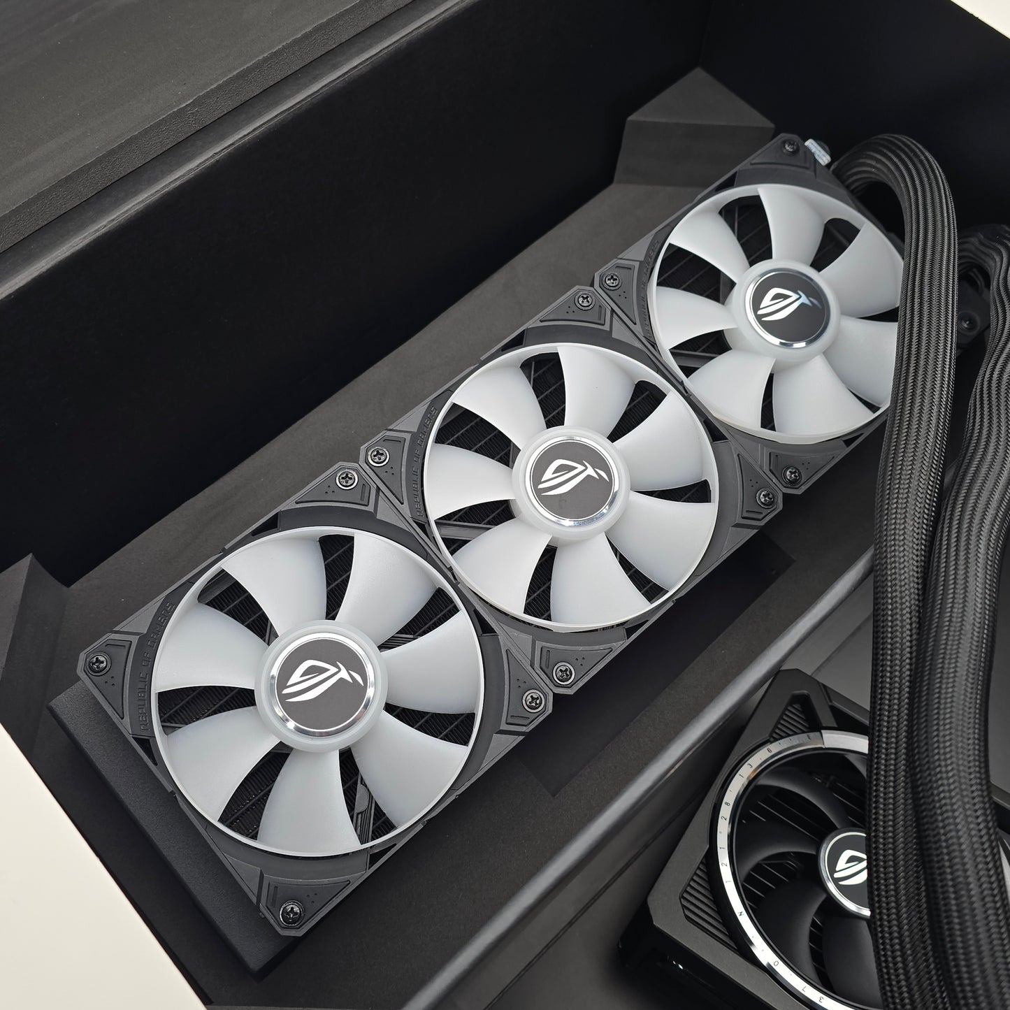 RTX 5090 ASUS ROG ASTRAL LC OC Liquid Cooled 32GB, NVIDIA Gaming Graphics Card GPU