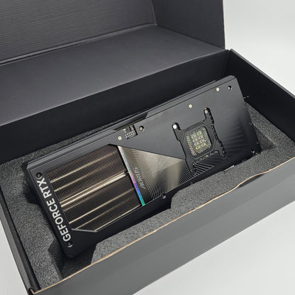 RTX 5090 Gigabyte Aorus Master 32GB, NVIDIA Gaming Graphics Card GPU