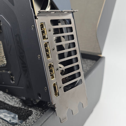 RTX 5090 Gigabyte Gaming OC 32GB, NVIDIA Gaming Graphics Card GPU