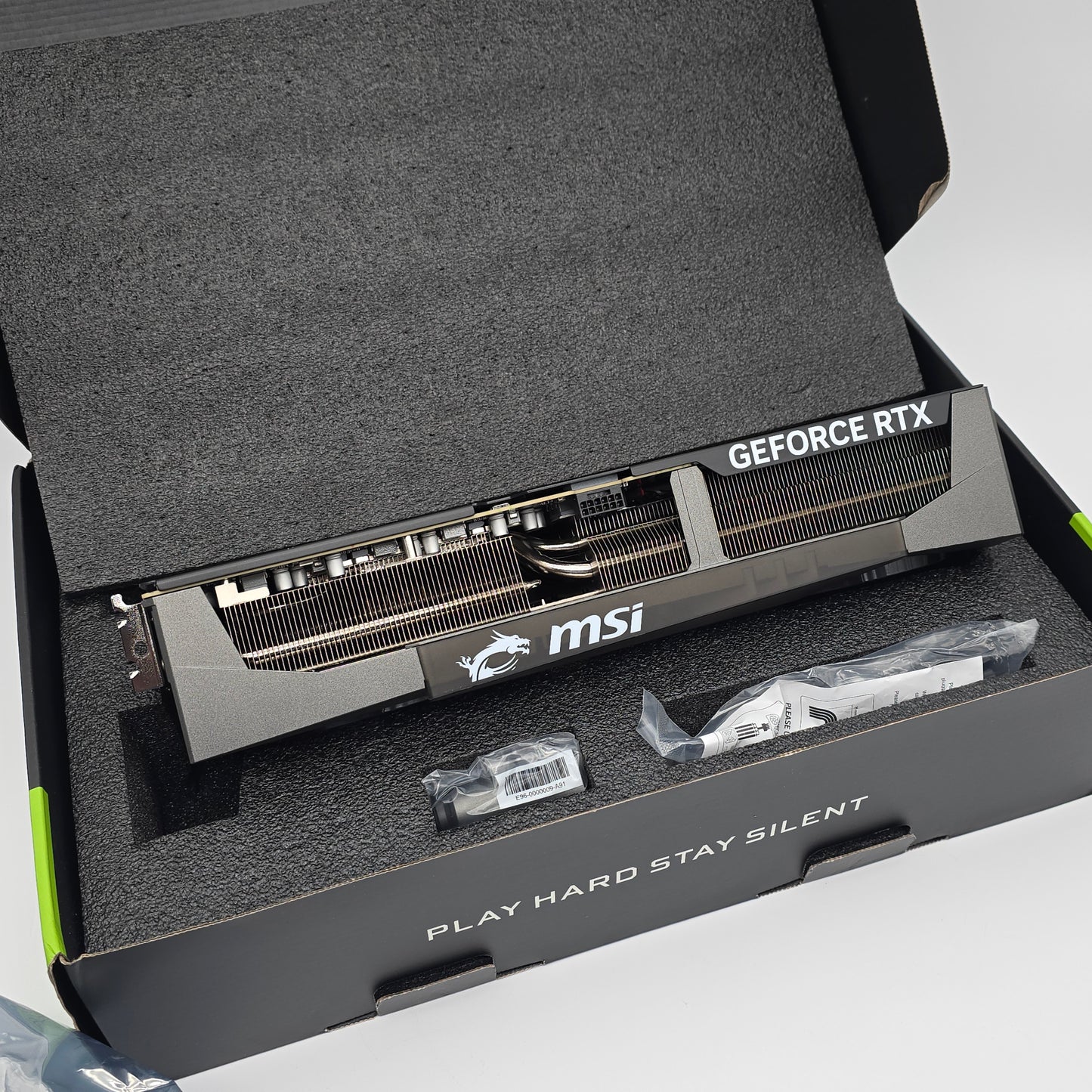 RTX 5090 MSI Gaming Trio OC 32GB, NVIDIA Gaming Graphics Card GPU