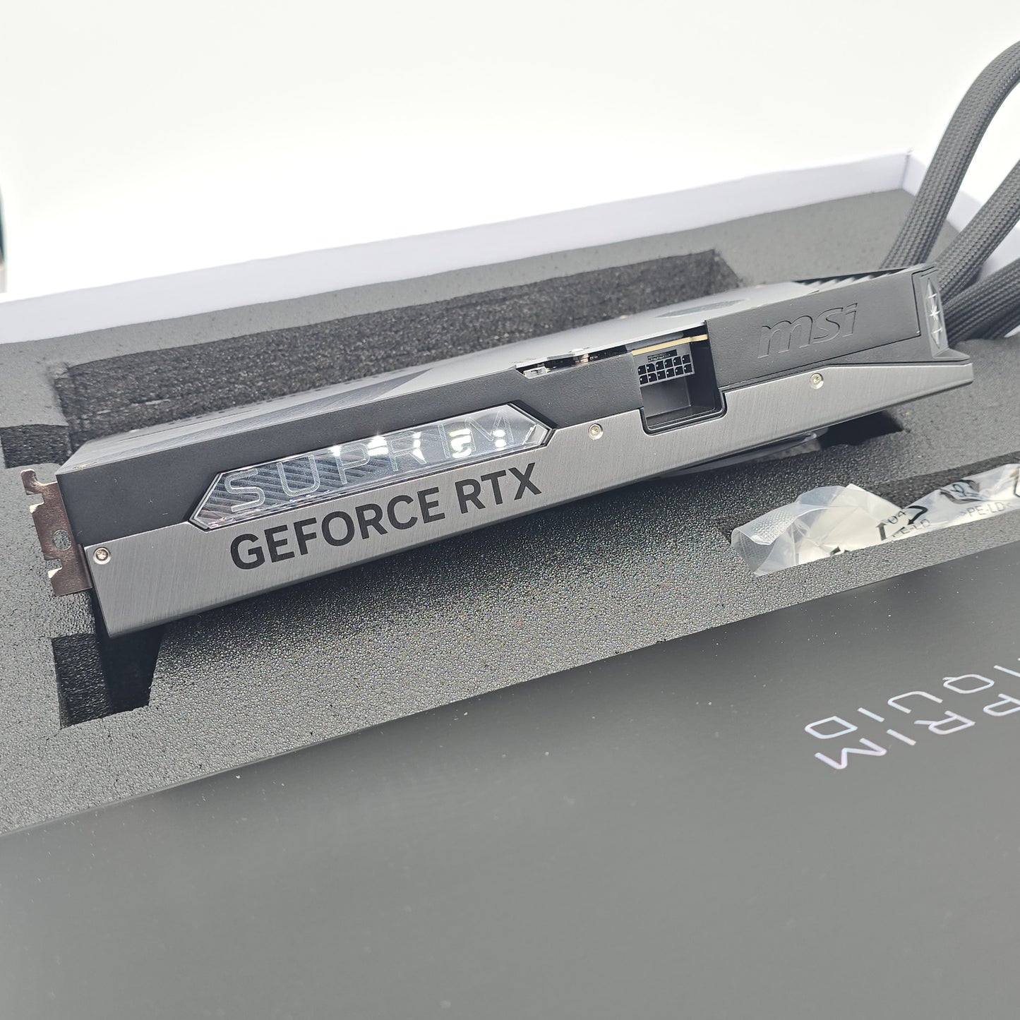 RTX 5090 MSI Suprim Liquid SOC 32GB, NVIDIA Gaming Graphics Card GPU