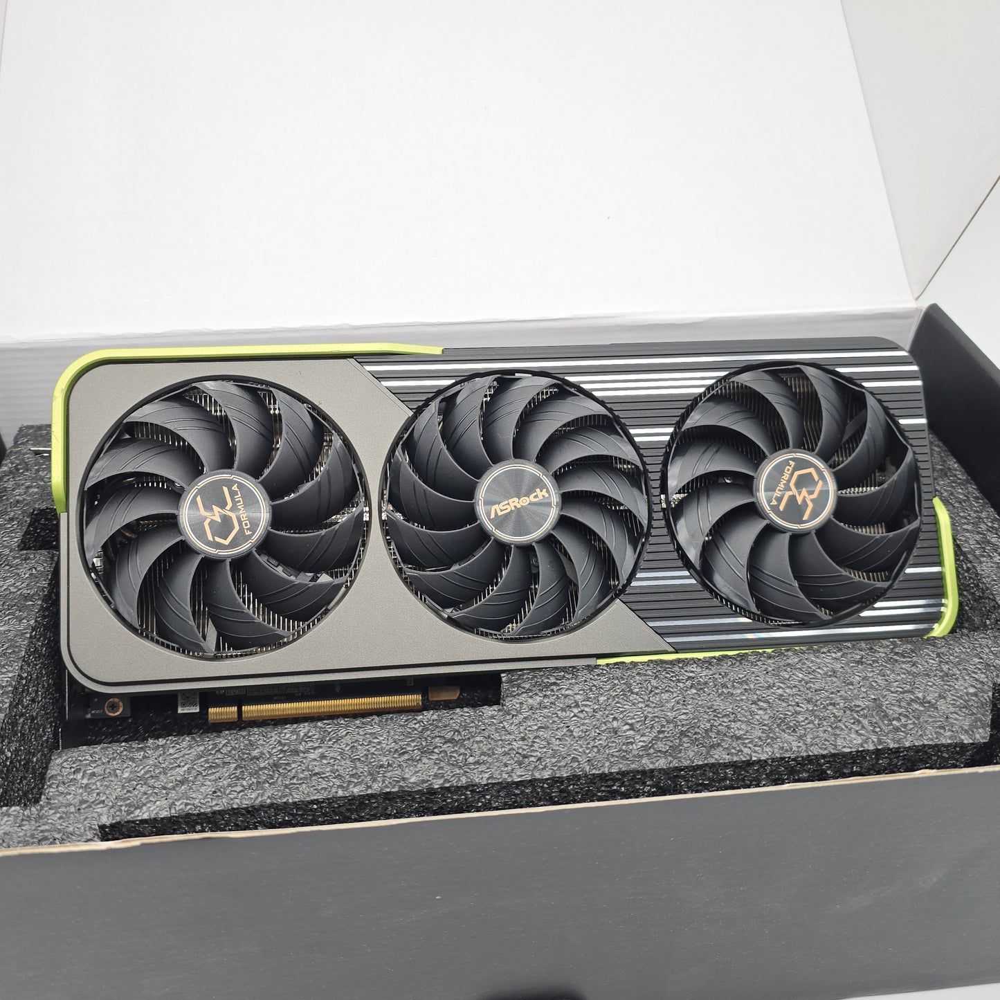 RX 6950 XT ASRock OC Formula 16GB, AMD Gaming Graphics Card GPU