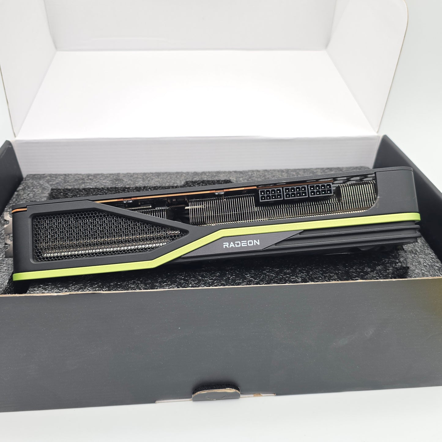 RX 6950 XT ASRock OC Formula 16GB, AMD Gaming Graphics Card GPU