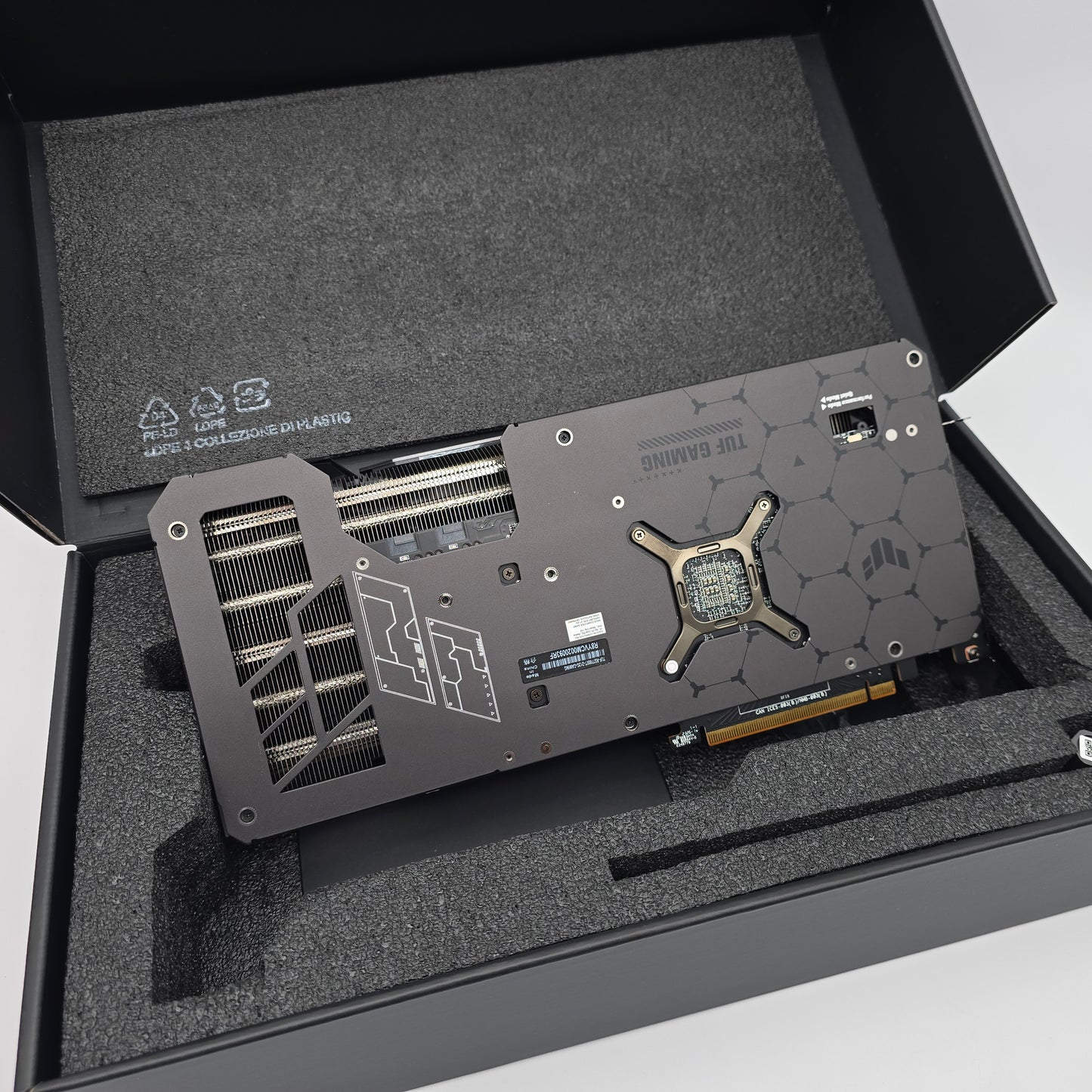 RX 7700 XT ASUS TUF OC 12GB, AMD Radeon Gaming Graphics Card GPU, 7700XT