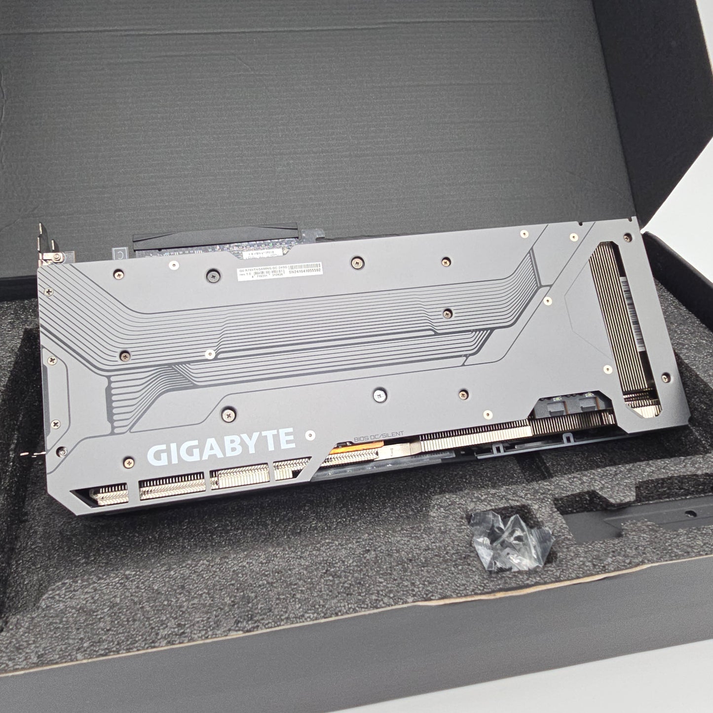 RX 7900 XTX Gigabyte Gaming OC 24GB, AMD Radeon Gaming Graphics Card GPU