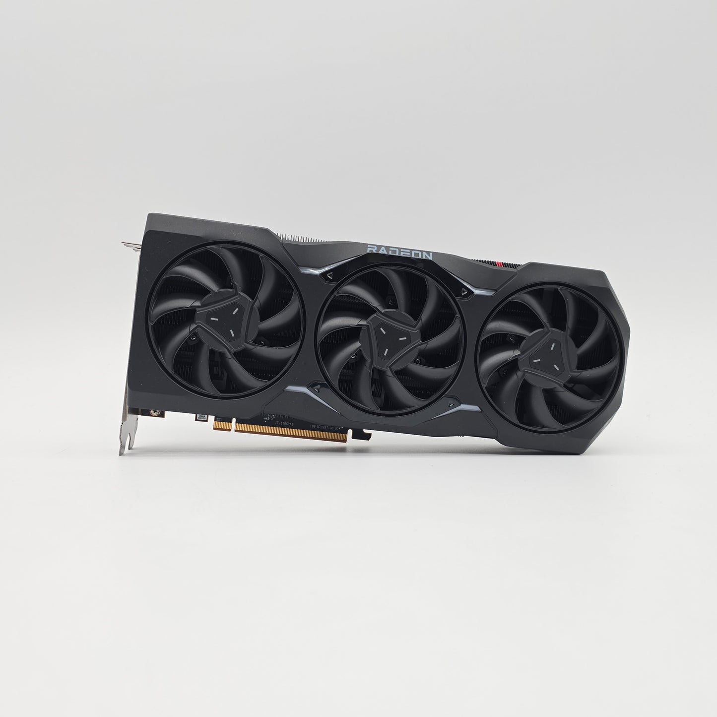 RX 7900 XTX Reference Edition 24GB, AMD Radeon Gaming Graphics Card GPU