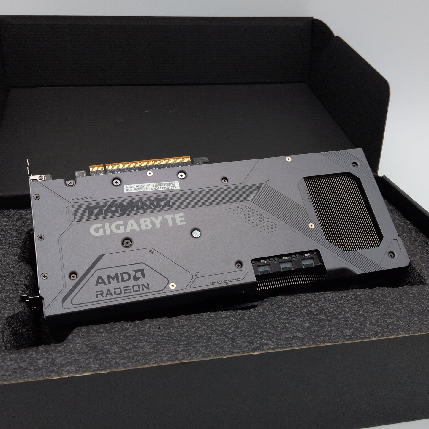 RX 9070 XT Gigabyte Gaming OC 16GB, AMD Radeon Gaming Graphics Card GPU