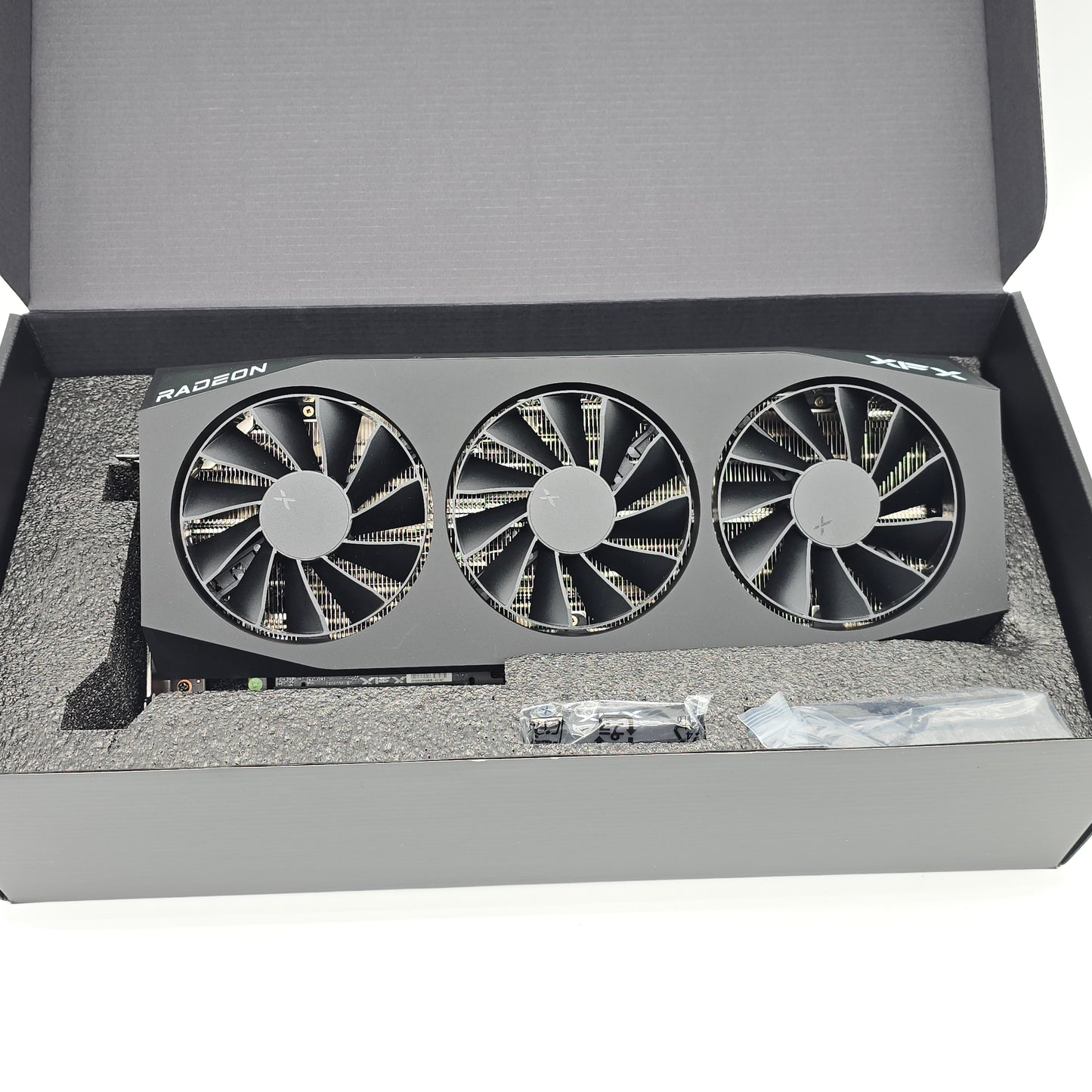 RX 9070 XT XFX Mercury Class Pro Gaming OC 16GB, AMD Radeon Gaming Graphics Card GPU