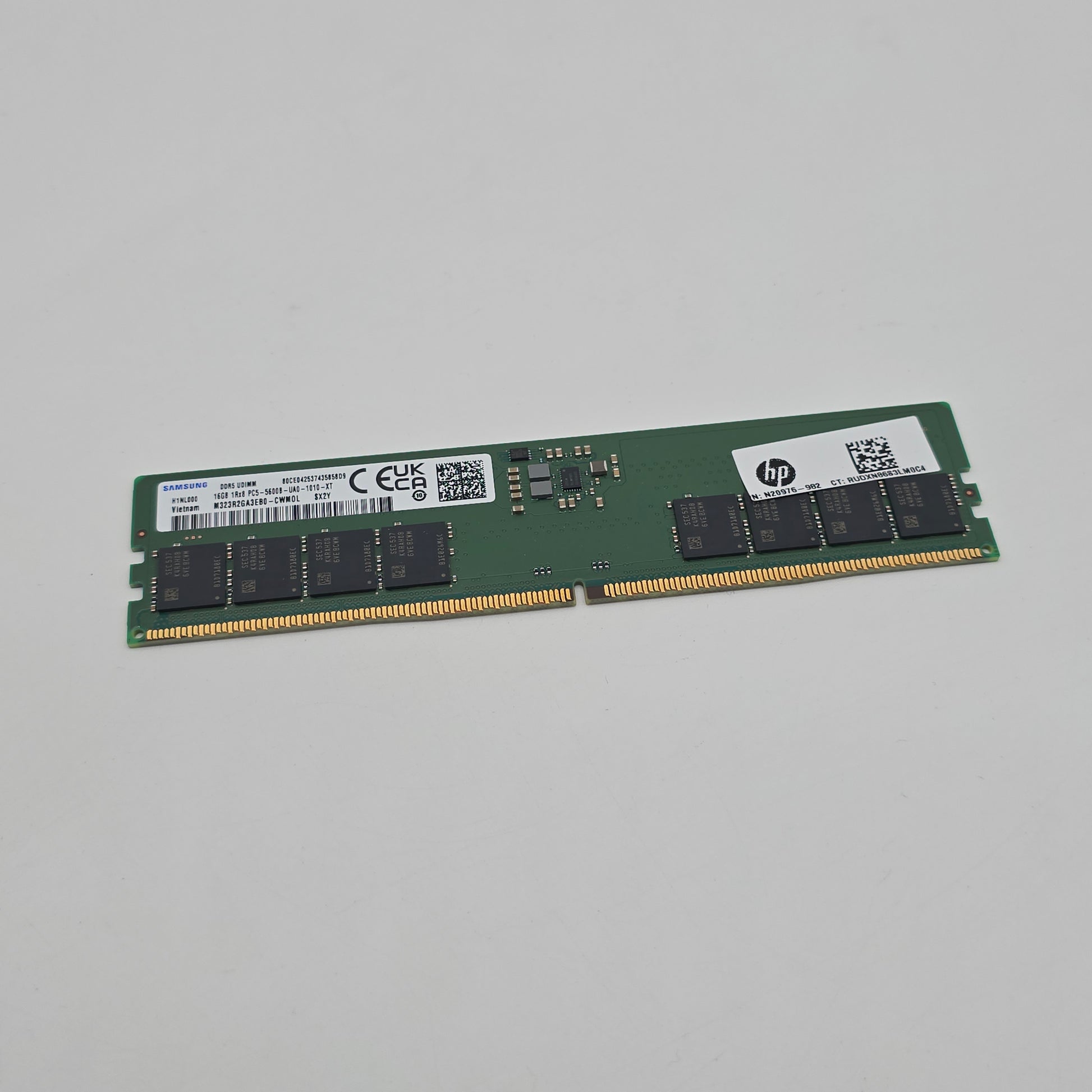 Samsung 16GB DDR5, 5600MHz, UDIMM Server Workstation Memory RAM